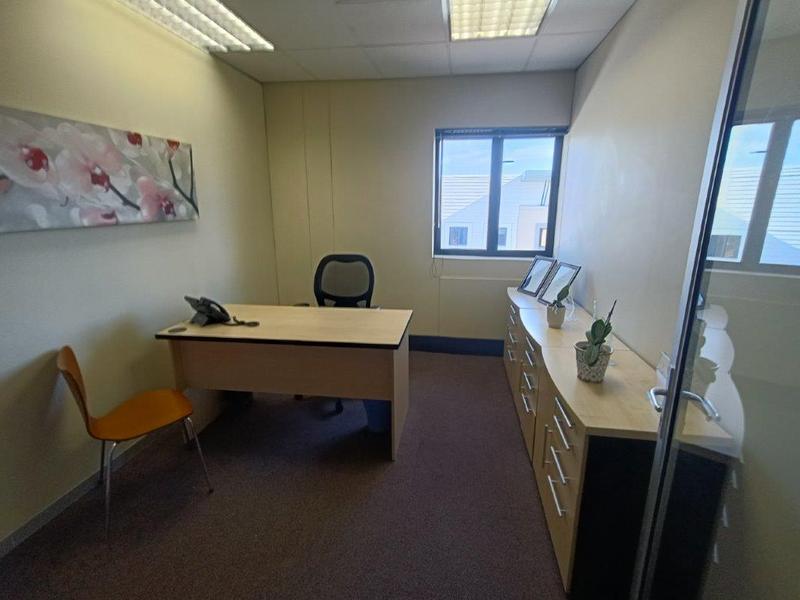 To Let Commercial Property for Rent in Strubensvallei Gauteng