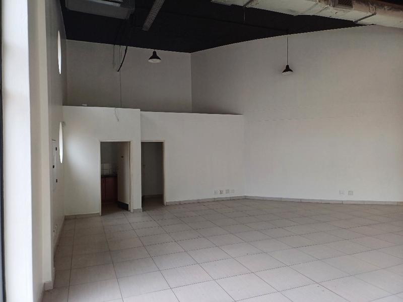 To Let Commercial Property for Rent in Zwartkop Gauteng