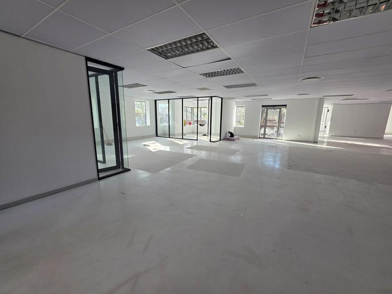 To Let Commercial Property for Rent in Faerie Glen Gauteng
