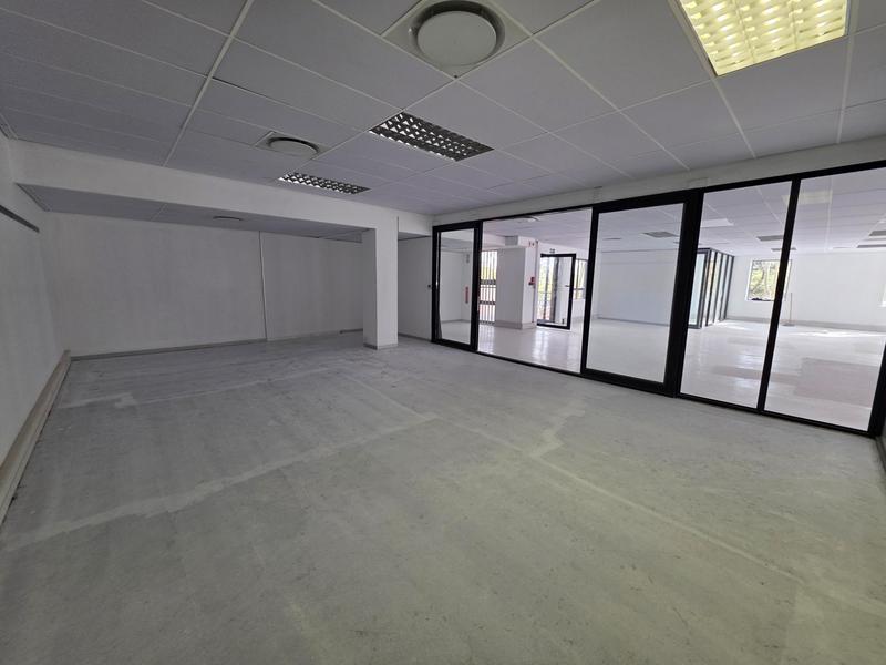 To Let Commercial Property for Rent in Faerie Glen Gauteng