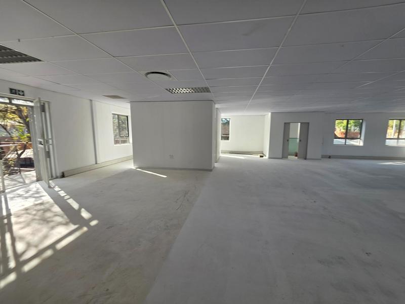 To Let Commercial Property for Rent in Faerie Glen Gauteng