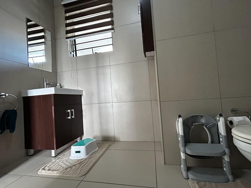 1 Bedroom Property for Sale in Carlswald Gauteng