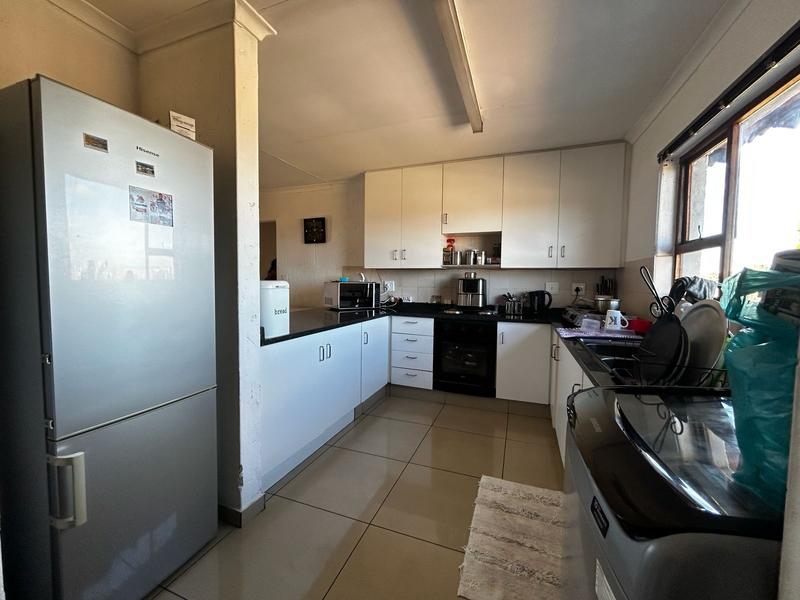 2 Bedroom Property for Sale in Vorna Valley Gauteng