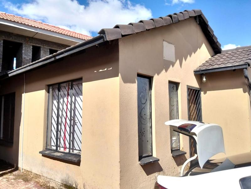 2 Bedroom Property for Sale in Naturena Gauteng