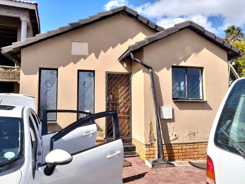 2 Bedroom Property for Sale in Naturena Gauteng