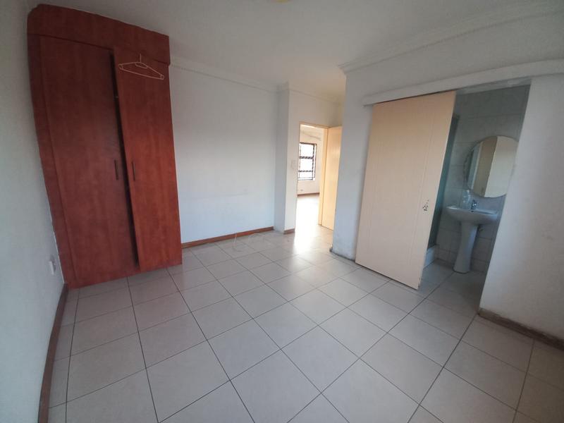 To Let 4 Bedroom Property for Rent in Laudium Gauteng