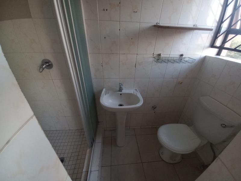 To Let 4 Bedroom Property for Rent in Laudium Gauteng