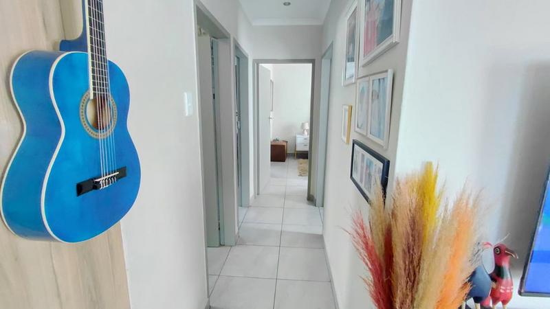 3 Bedroom Property for Sale in Albertsdal Gauteng