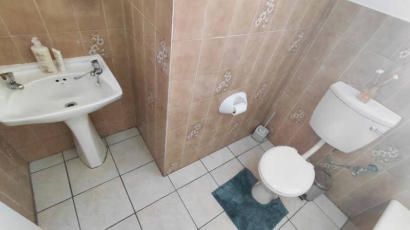 3 Bedroom Property for Sale in Brackendowns Gauteng
