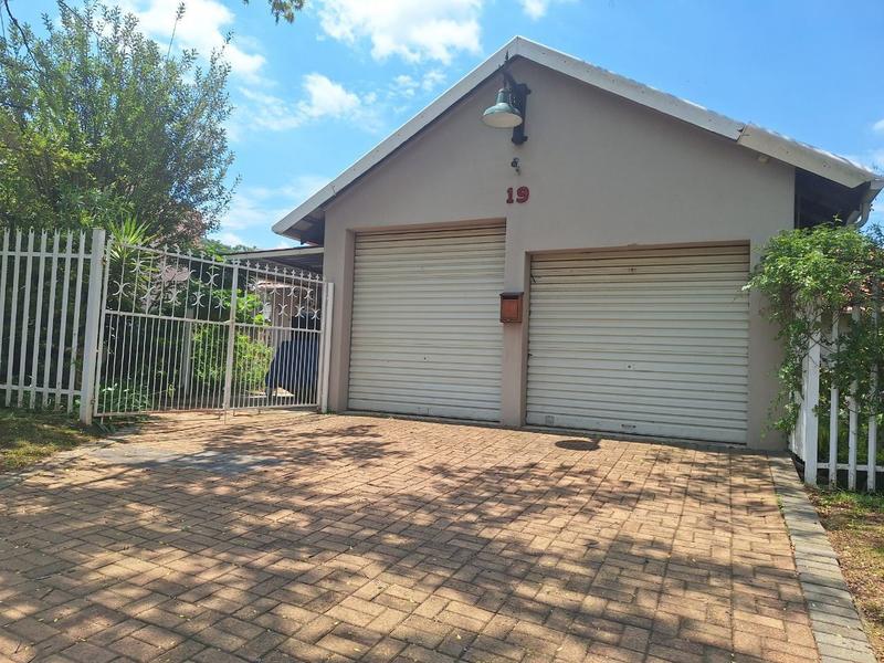 3 Bedroom Property for Sale in Van Riebeeck Park Gauteng