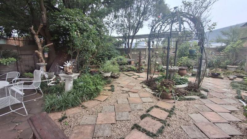 3 Bedroom Property for Sale in Van Riebeeck Park Gauteng