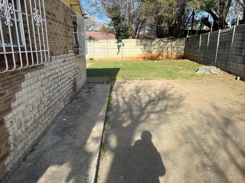 5 Bedroom Property for Sale in Selcourt Gauteng