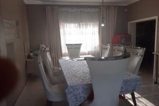 7 Bedroom Property for Sale in Bramley View Gauteng