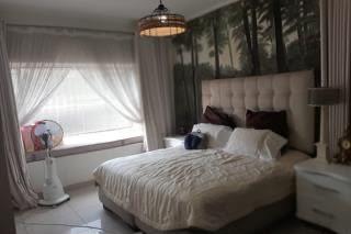 7 Bedroom Property for Sale in Bramley View Gauteng