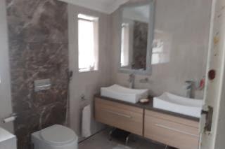 7 Bedroom Property for Sale in Bramley View Gauteng