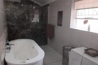 7 Bedroom Property for Sale in Bramley View Gauteng