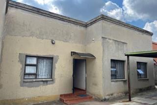 15 Bedroom Property for Sale in Lombardy East Gauteng