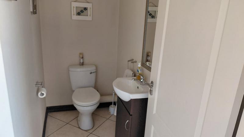 3 Bedroom Property for Sale in Mulbarton Gauteng