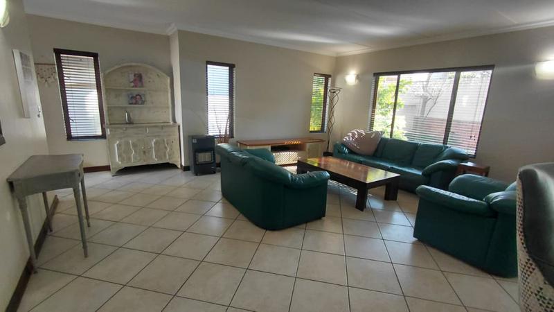 3 Bedroom Property for Sale in Mulbarton Gauteng