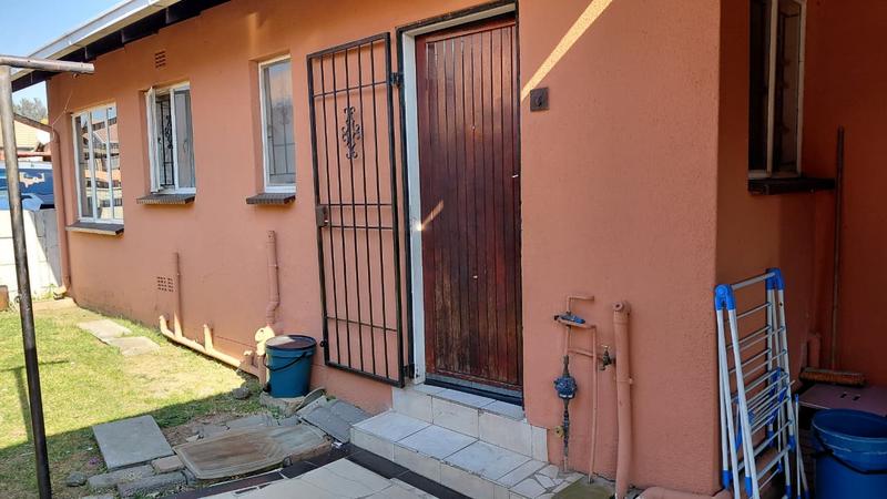 3 Bedroom Property for Sale in Ormonde Gauteng
