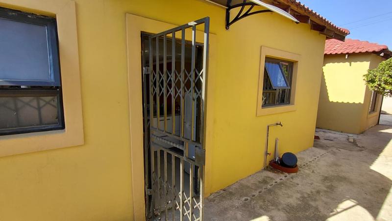 3 Bedroom Property for Sale in Ormonde Gauteng