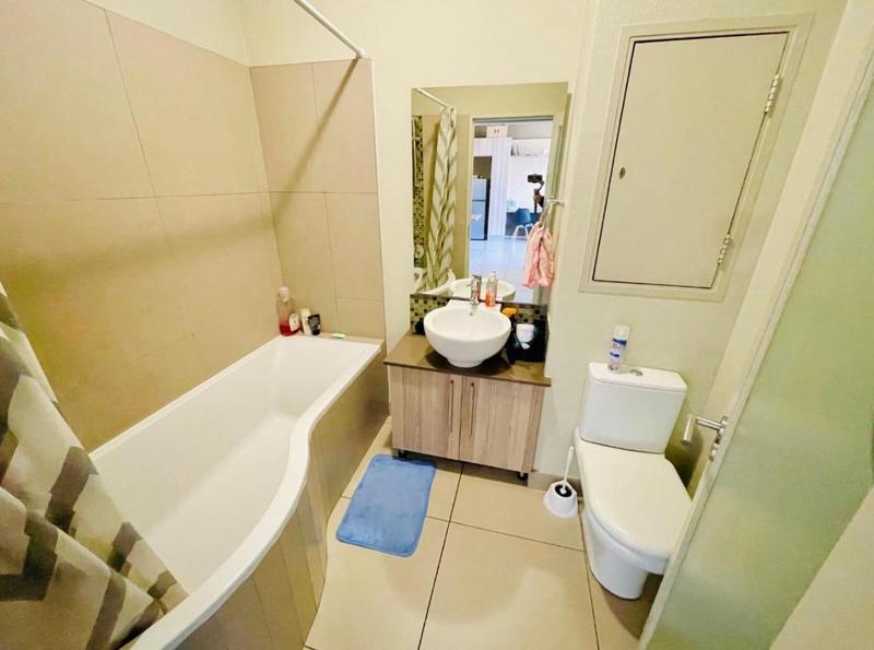 2 Bedroom Property for Sale in Rivonia Gauteng
