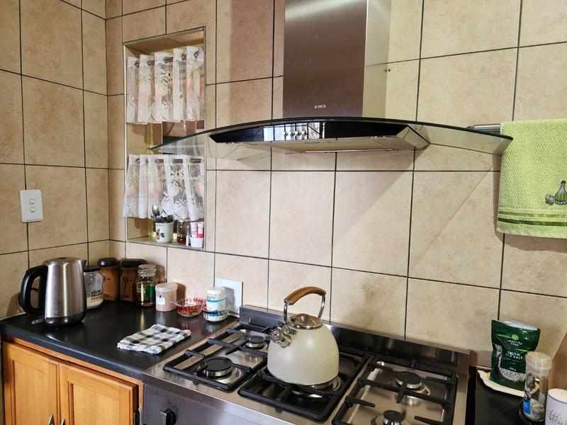 3 Bedroom Property for Sale in Theresa Park Gauteng