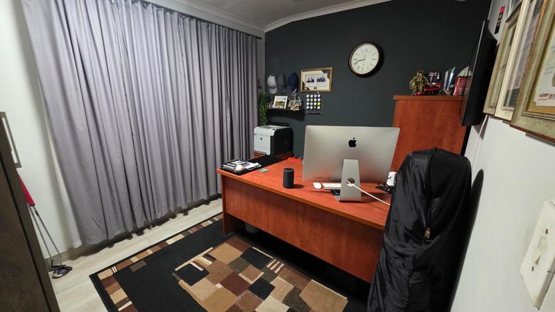 6 Bedroom Property for Sale in Doornpoort Gauteng