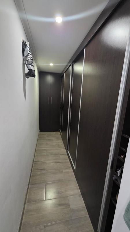 6 Bedroom Property for Sale in Doornpoort Gauteng