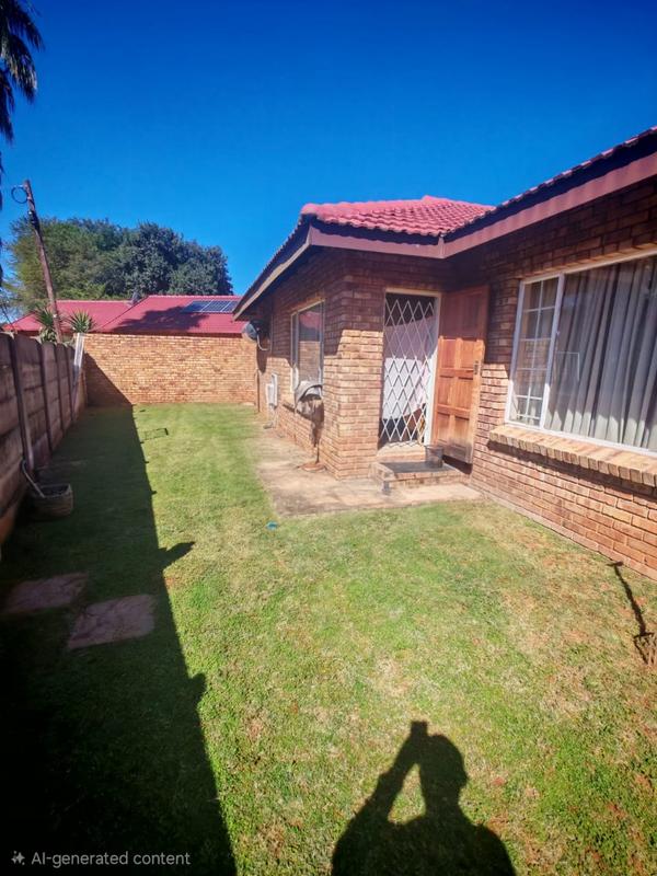 6 Bedroom Property for Sale in Doornpoort Gauteng