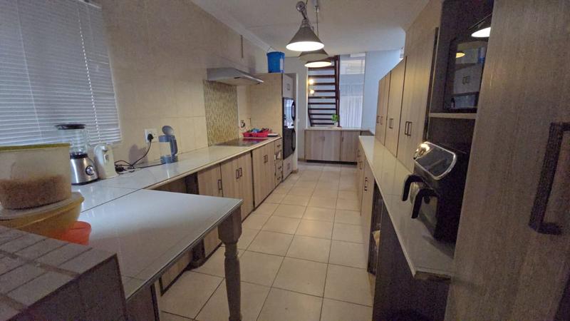 4 Bedroom Property for Sale in Dorandia Gauteng