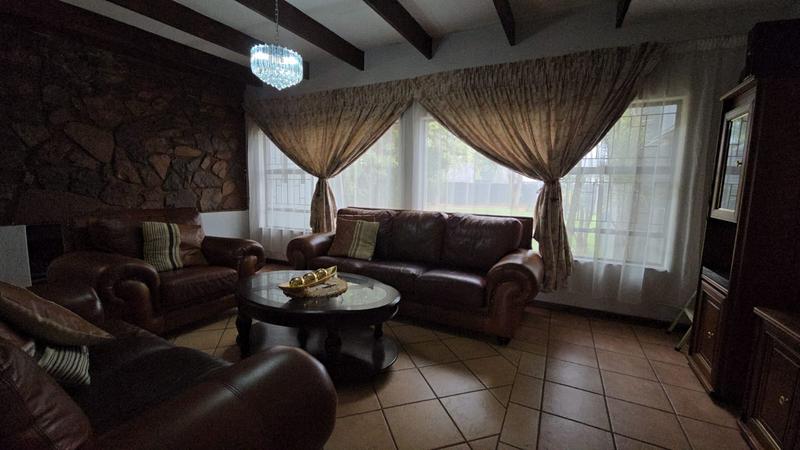 4 Bedroom Property for Sale in Dorandia Gauteng