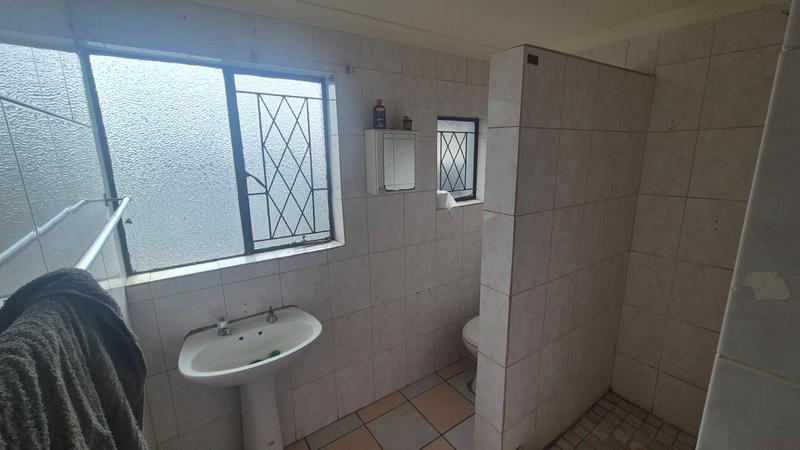 4 Bedroom Property for Sale in Dorandia Gauteng