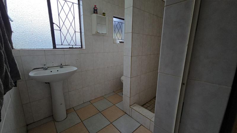 4 Bedroom Property for Sale in Dorandia Gauteng