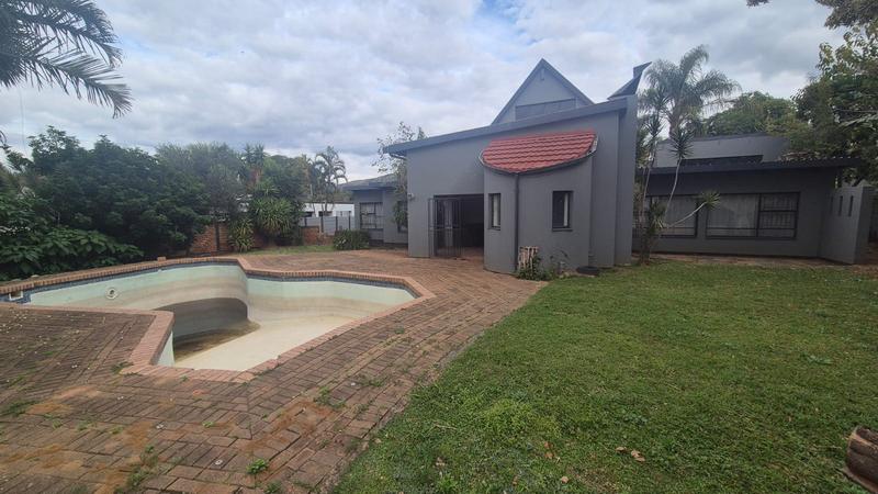 4 Bedroom Property for Sale in Dorandia Gauteng