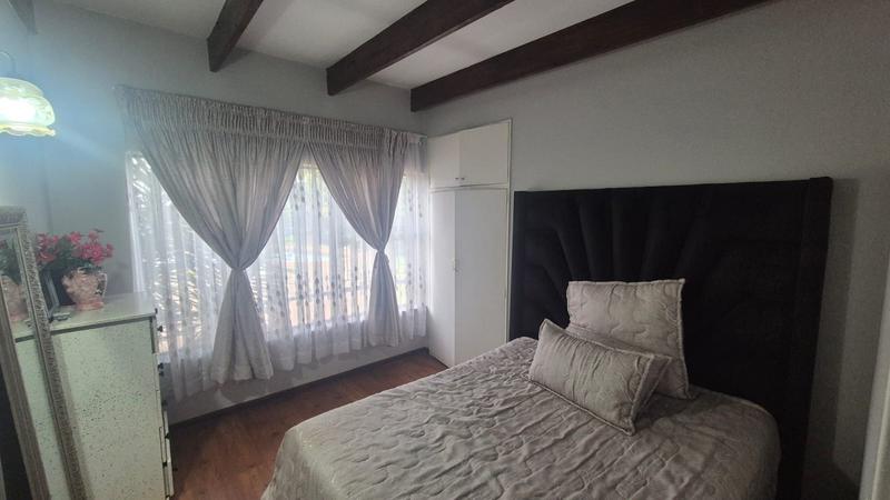 4 Bedroom Property for Sale in Dorandia Gauteng