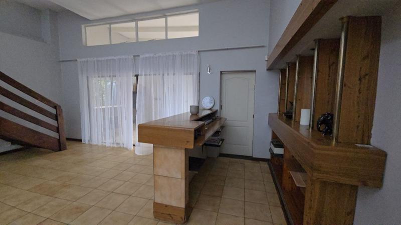 4 Bedroom Property for Sale in Dorandia Gauteng