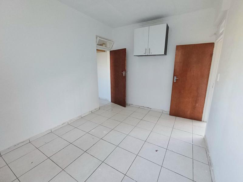 To Let 2 Bedroom Property for Rent in Laudium Gauteng