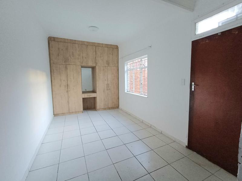 To Let 2 Bedroom Property for Rent in Laudium Gauteng