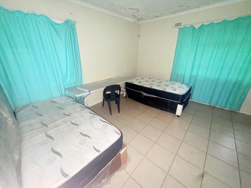 8 Bedroom Property for Sale in Vanderbijlpark CW 3 Gauteng