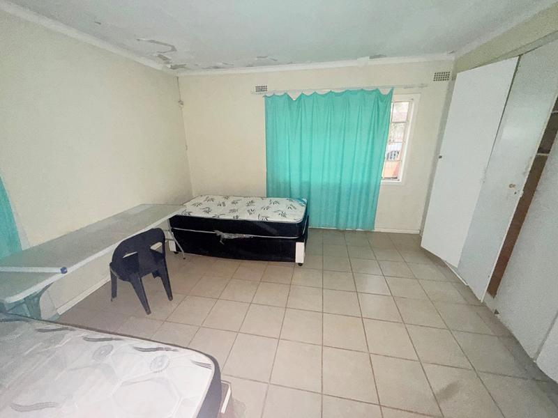8 Bedroom Property for Sale in Vanderbijlpark CW 3 Gauteng