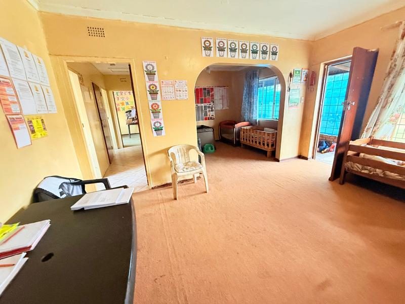2 Bedroom Property for Sale in Vanderbijlpark Cw 6 Gauteng