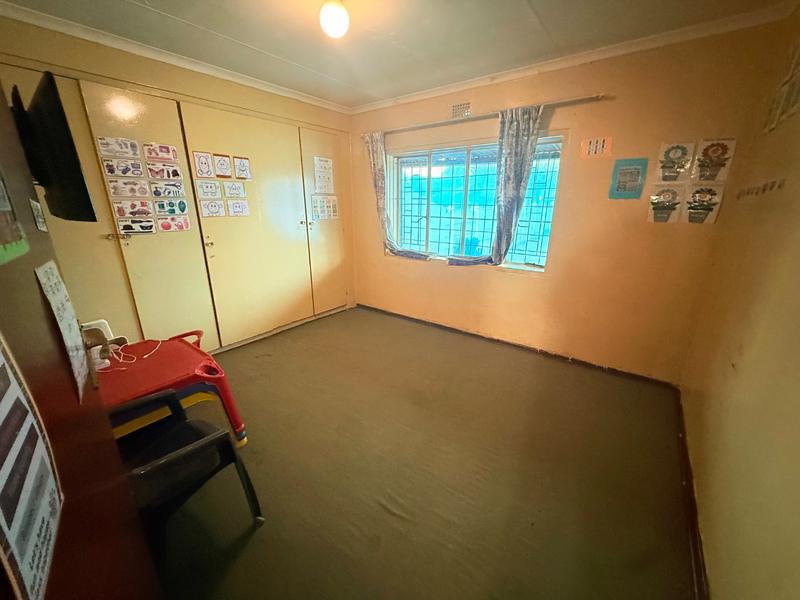 2 Bedroom Property for Sale in Vanderbijlpark Cw 6 Gauteng