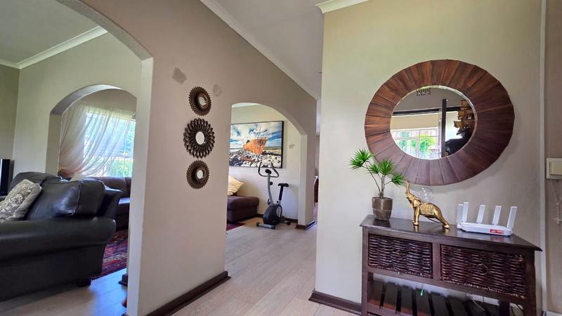 4 Bedroom Property for Sale in Brackendowns Gauteng