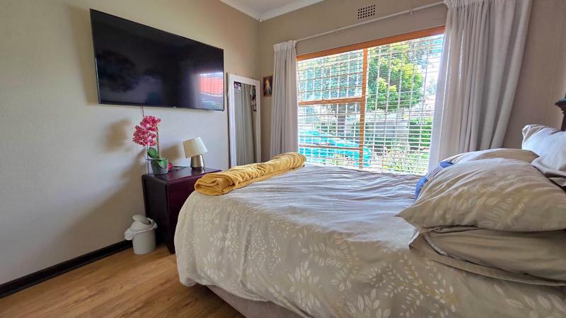 4 Bedroom Property for Sale in Brackendowns Gauteng