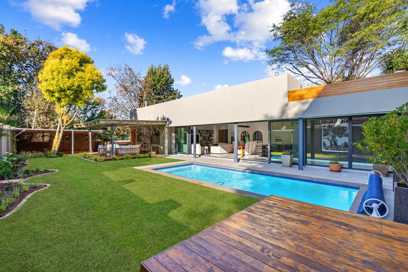 3 Bedroom Property for Sale in Atholl Gauteng