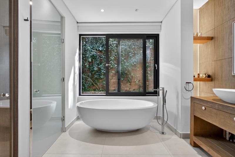 3 Bedroom Property for Sale in Atholl Gauteng