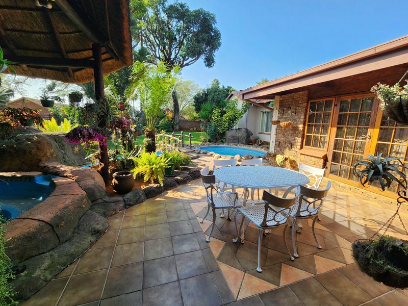 3 Bedroom Property for Sale in Theresa Park Gauteng