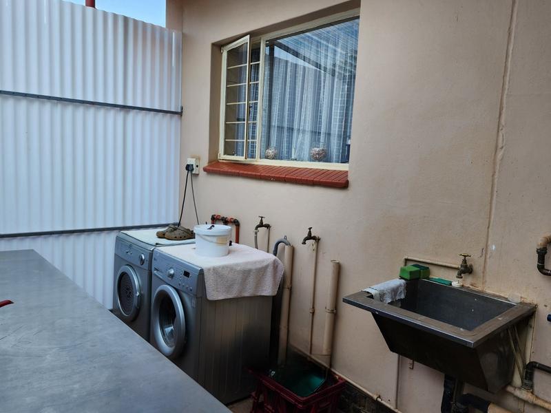 3 Bedroom Property for Sale in Theresa Park Gauteng