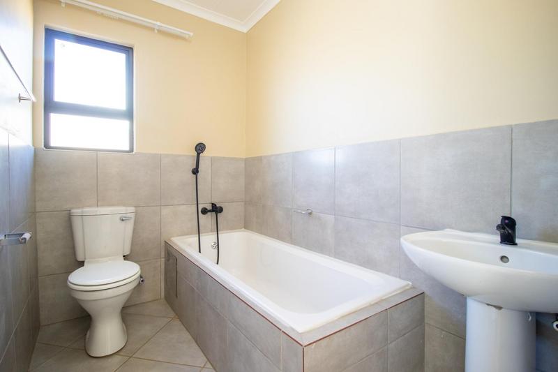 2 Bedroom Property for Sale in Selcourt Gauteng